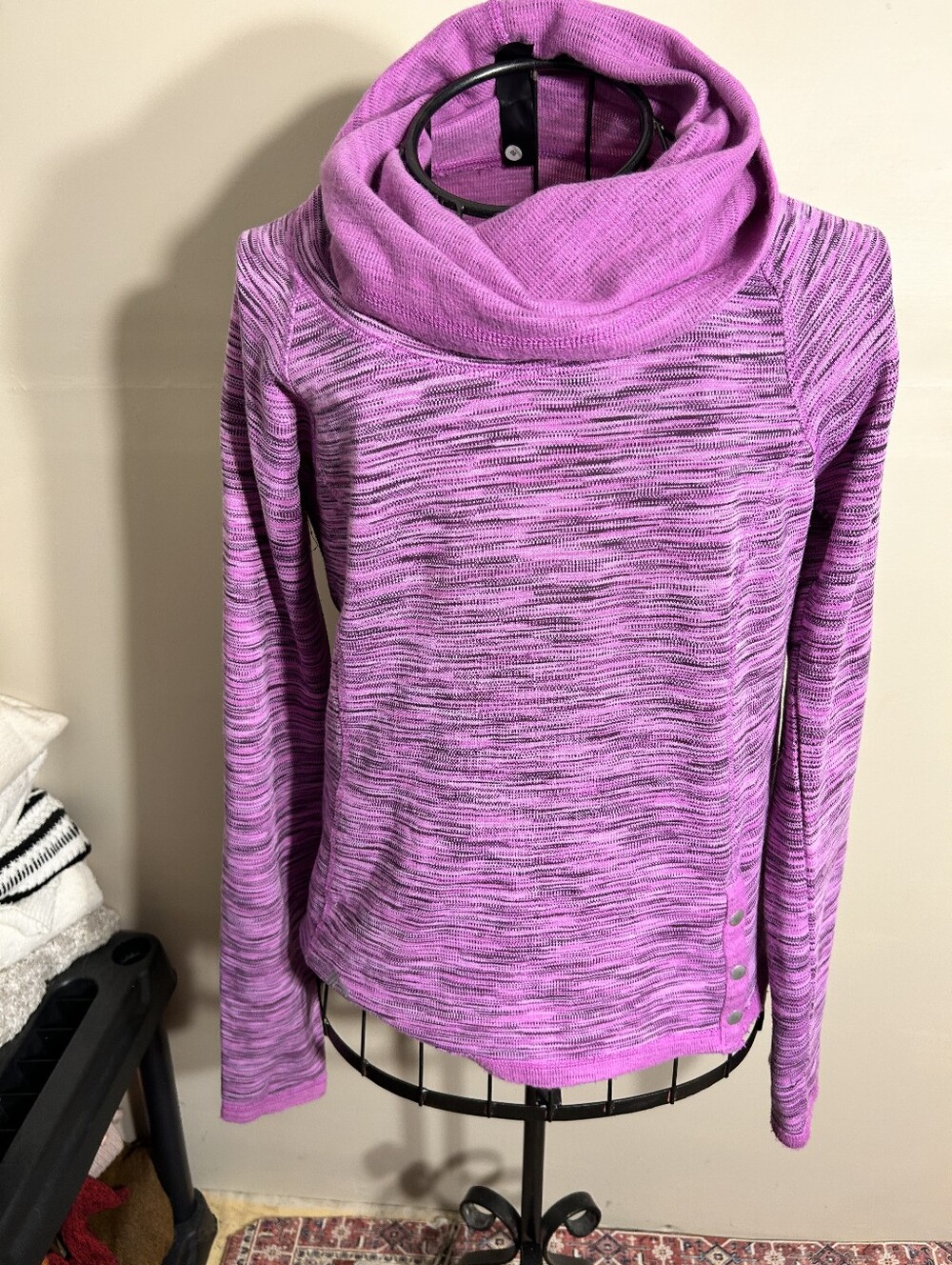 size medium womens athletic shirt active wear long sleeve fleece  purple
